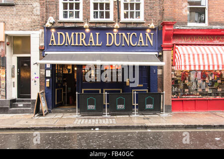 Esterno dell'Admiral Duncan pub di Soho, Londra, Regno Unito Foto Stock
