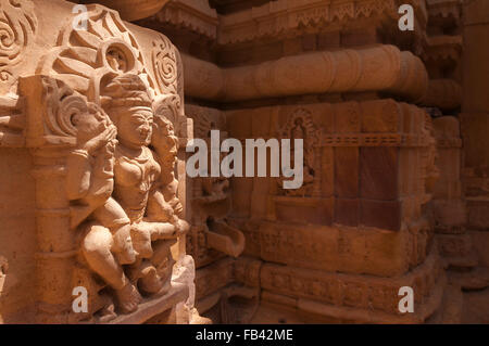 Statua nel tempio Jain, Jaisalmer, India Foto Stock