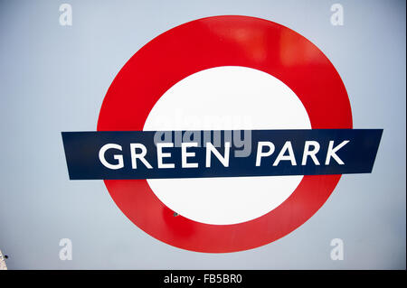 La fermata metropolitana Green Park a Londra. Foto Stock