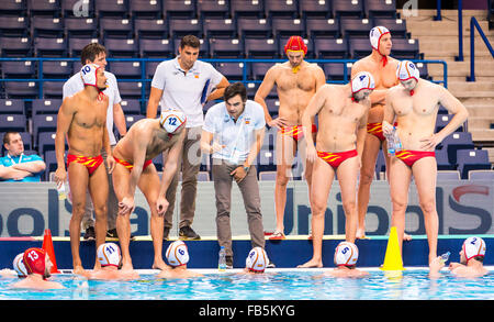 A Belgrado, in Serbia. Decimo gen, 2016. LEN European Water Polo Championships 2016 Spagna ESP (bianco) Vs Slovacchia SVK (blu) 1 Team Spagna Kombank Arena, Belgrado, Serbia giorno01 10-01-2016 Credito: Insidefoto/Alamy Live News Foto Stock