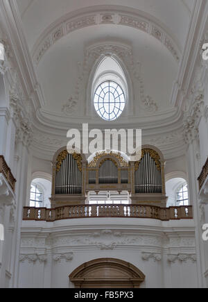 Organo interno cattedrale Dom dove Mozart usato per giocare a Salisburgo, Austria Foto Stock