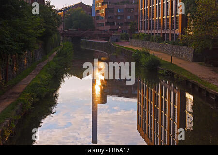 Sobborgo di Georgetown a Washington DC in prossimità del canale lungo il fiume Potomac a sunrise. Foto Stock