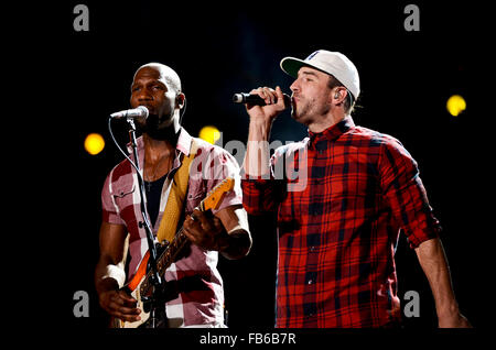 Sam Hunt effettuando al CMA Music Festival di Nashville Tennessee. Sam Lowry Hunt è un cantante americano di musica di paese Foto Stock
