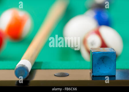 Close-up i dettagli del gioco del biliardo Foto Stock