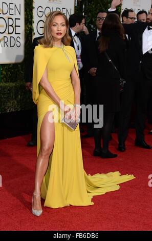 Los Angeles, California, USA. Il 10 gennaio, 2016. Jennifer Lopez arriva al Golden Globes, Los Angeles, CA Credito: Sydney Alford/Alamy Live News Foto Stock