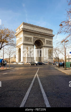 Arc de Triomphe de l'Étoile, Arco Trionfale della stella, Place Charles de Gaulle di Parigi, Francia. Foto Stock