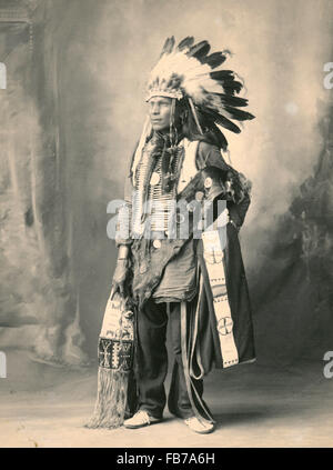 Native American Indian, Spotted Horse, Indiani Sioux Foto Stock