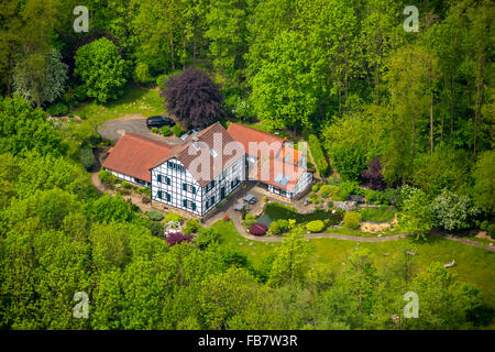 Vista aerea, Bayer Villa, disegni dell'architetto berlinese Heinrich Kayser e Karl von Großheim, l'asse centrale Foto Stock