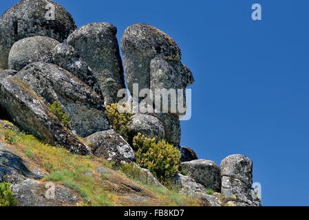 Portogallo: pietra granitica formazione 'Cabeça do Velho" ((testa del Vecchio Uomo) nella regione di montagna Serra da Estrela Foto Stock