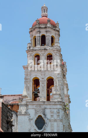 Il Templo del Espiritu Santo, fondata dai gesuiti, è un edificio del XVIII secolo la chiesa Cattolico Romana nella storica città di Puebla Messico. Foto Stock