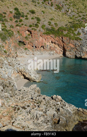 Spiaggia in Lo Riserva dello Zingaro Sicilia Foto Stock