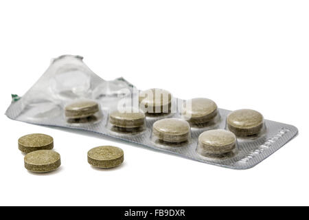 Utilizzati blister con le pillole, isolato su sfondo bianco con tracciato di ritaglio Foto Stock