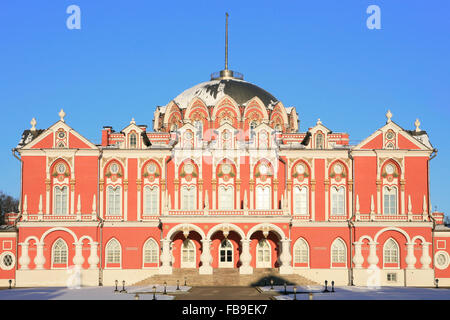 Petrovsky Palace (1776-1880) e ex Zhukovsky Air Force Academy di Mosca, Russia Foto Stock