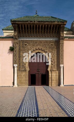 Ingresso al Mausoleo di Moulay Ismail, Meknes, Meknès-Tafilalet, Marocco Foto Stock