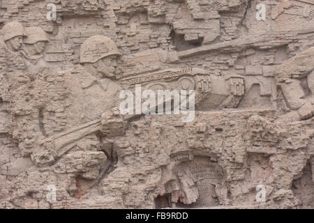 Volgograd, Russia - 5 Novembre 2015: dettaglio delle rovine della composizione della parete-storico complesso memoriale " per gli eroi della Foto Stock