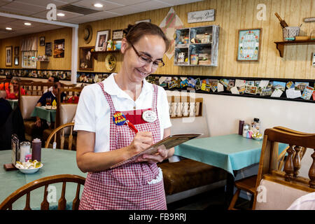 Sarasota Florida, Pinecraft Pine Craft, Amish, comunità, Yoder's Amish Village Restaurant ristoranti cibo mangiare fuori caffè caffè bistrot, interno i Foto Stock
