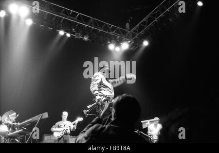 Miles Davis on-stage. - 01/11/1985 - Francia / Ile-de-France (Regione) / Parigi - Miles Davis on-stage. - Miles Davis ; - 5thJazz Festival a Parigi ; - Novembre 1985 ; - Credito : ; - Philippe Gras / Le Pictorium Foto Stock