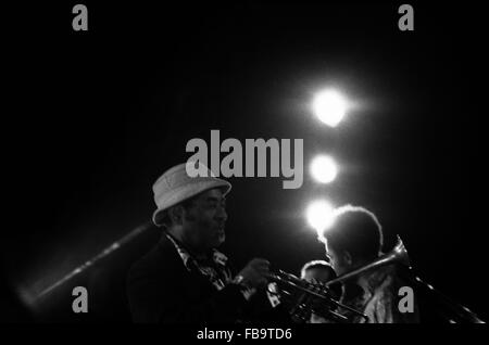 Dizzy Gillespie - 26/08/1973 - Francia - Dizzy Gillespie - Dizzy Gillespie ; - al Festival Chateauvallon ; - Francia ; - 1973 ; - Philippe Gras / Le Pictorium Foto Stock