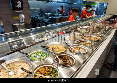 Florida,Ocala,Panda Express,fast food cinese,ristoranti ristoranti ristoranti, cafe', interno, piatti da sfregamento,FL151023048 Foto Stock