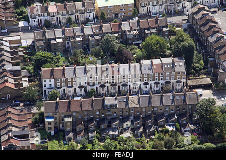 Vista aerea della grazia's Road & Maude Road a Southwark, Londra SE5, Regno Unito Foto Stock