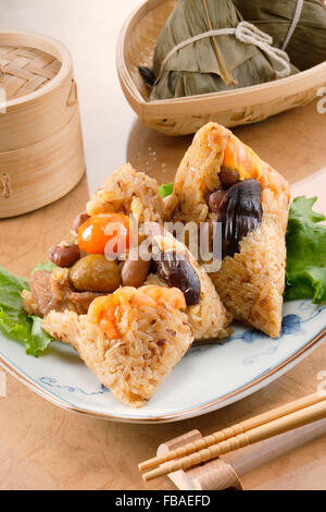 Zongzi (gnocco di riso) Foto Stock