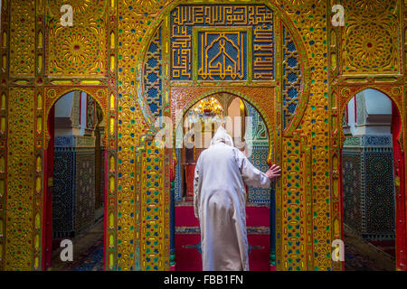 L'uomo entra in una moschea, Marocco