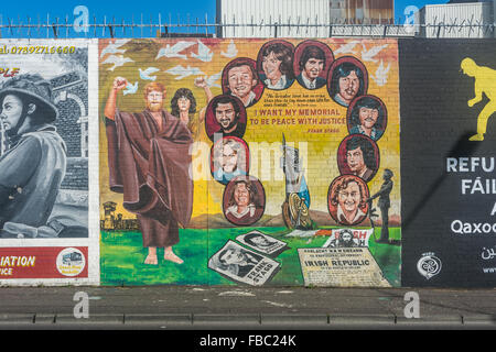 Irish scioperante della fame murale su Belfast della parete internazionale di Falls Road. Foto Stock