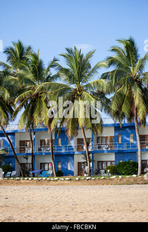 Hotel sulla spiaggia Arugam Bay, Ampara district, Sri Lanka Foto Stock