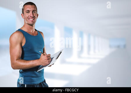 Immagine composita del ritratto di certi sport coach iscritto negli appunti Foto Stock