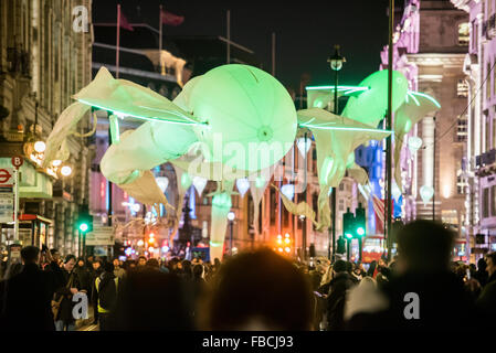 Londra, Regno Unito. 14 gennaio, 2016. 195 Piccadilly da NOVAK - Lumiere di Londra: il "più grande di sempre " festival della luce per colpire il capitale. Prodotto da carciofo e supportata dal sindaco di Londra per quattro serate in gennaio un host di artisti internazionali di illuminare la città da 6:30pm alle 22.30 ogni notte. Architettura iconica è stata trasformata con proiezioni in 3D, installazioni interattive e altre straordinarie opere di luce. Credito: Guy Bell/Alamy Live News Foto Stock