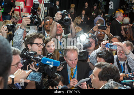 Detroit, Michigan - Ford CEO Mark Fields tiene una conferenza stampa durante il North American International Auto Show. Foto Stock