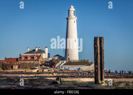 St Mary's Faro. Whitley Bay, Tyne and Wear, Inghilterra. Regno Unito GB Europa Foto Stock