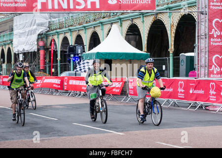 London to Brigton cycle ride to raise money for the British Heart Foundation Foto Stock
