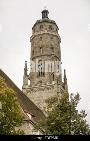 Vista della Torre di Daniel la guglia di St Georges Chiesa di Nordlingen Foto Stock