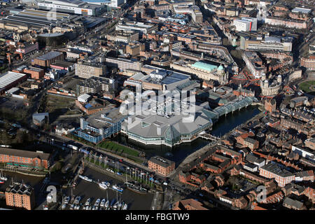 Vista aerea della Principessa Quay Shopping Centre di Hull, Regno Unito Foto Stock