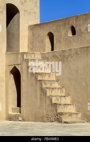 Jabrin, Oman. Vista del Fort dall'interno del cortile. Foto Stock