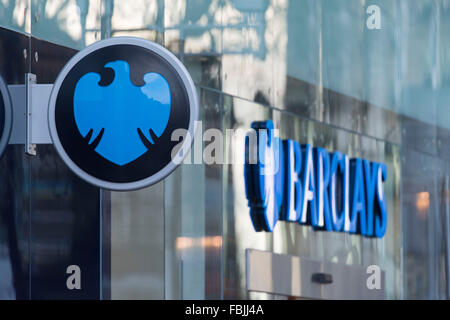 Barclays Bank sign logo. Foto Stock