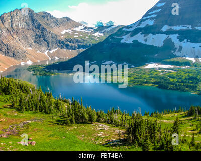 Lago di nascosto il Glacier National Park Foto Stock