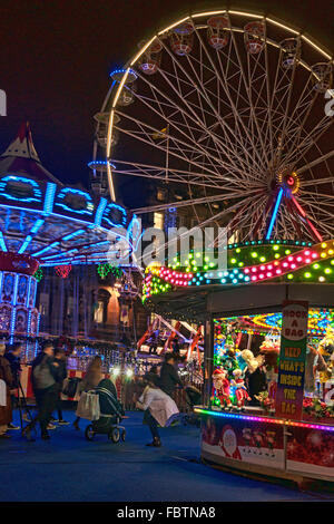 George Square Glasgow, luci e decorazioni natalizie, Scotland, Regno Unito Foto Stock