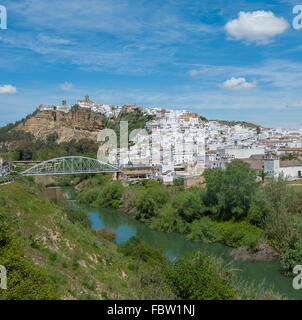 Panorama di Arcos de la Frontera, Andalusia, Spagna Foto Stock