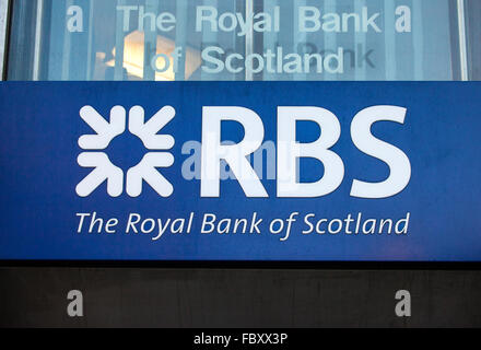 LONDON, Regno Unito - 19 GENNAIO 2016: un segno per la Royal Bank of Scotland uscita nel centro di Londra il 19 gennaio 2016. Foto Stock