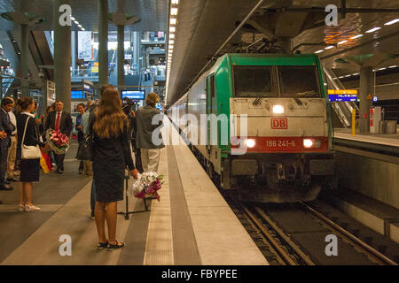 In viaggio con il Moscow-Paris-Express Foto Stock