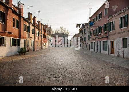 Vista delle case sull'isola della Giudecca a Venezia Foto Stock