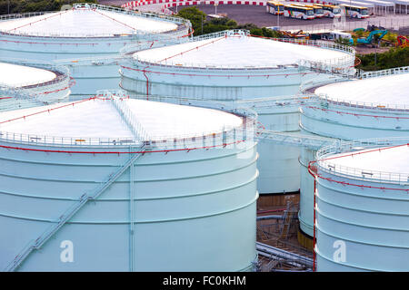 Stoccaggio di gas nel serbatoio impianto industriale Foto Stock