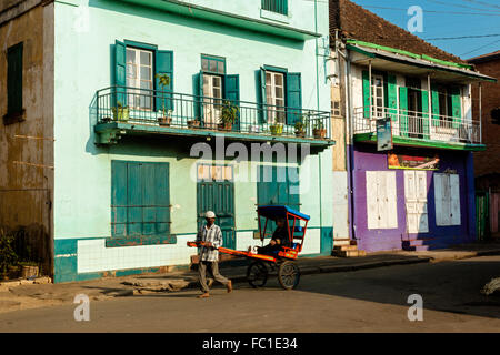 Nazionale 7, Antsirabe, rickshaw nelle strade,Madagascar Foto Stock