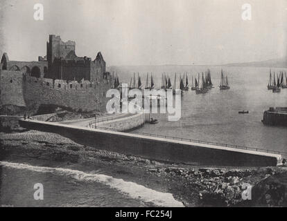 PEEL. Il vecchio castello e il porto. Isola di Man, antica stampa 1895 Foto Stock