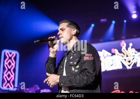 Detroit, Michigan, Stati Uniti d'America. Xvii gen, 2016. G-EAZY eseguendo sulla quando il suo oscuro Out World Tour presso il Tempio Massonico di Detroit, MI il 17 gennaio 2016 © Marc Nader/ZUMA filo/Alamy Live News Foto Stock