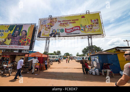 Scena di strada, Jinja, Uganda Foto Stock