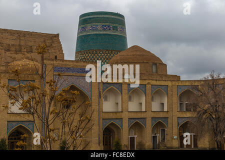 Cortile interno del Muhammad Amin-Khan Madrasah Foto Stock