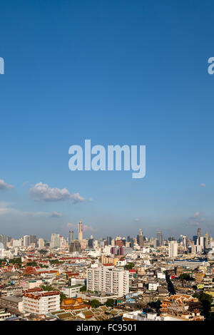 Vista panoramica della cittã da Grand China Princess Hotel, skyline, Baiyoke Tower, Chinatown, Bangkok, Thailandia Foto Stock